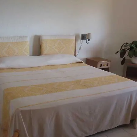 Отель Valdiola