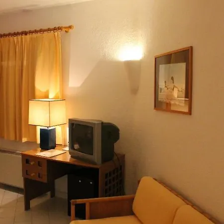 Hotel Valdiola 3*
