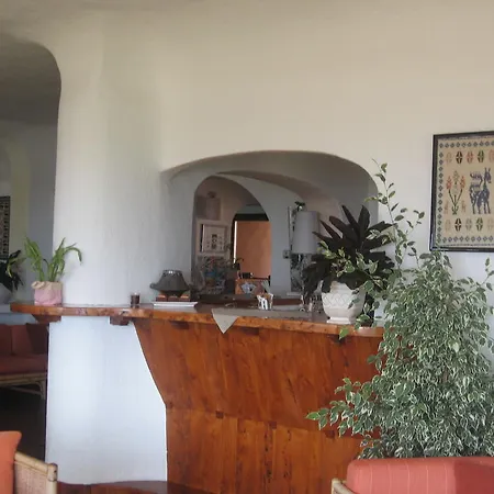 Valdiola Hotel