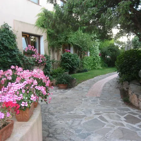 Valdiola Hotel 3*